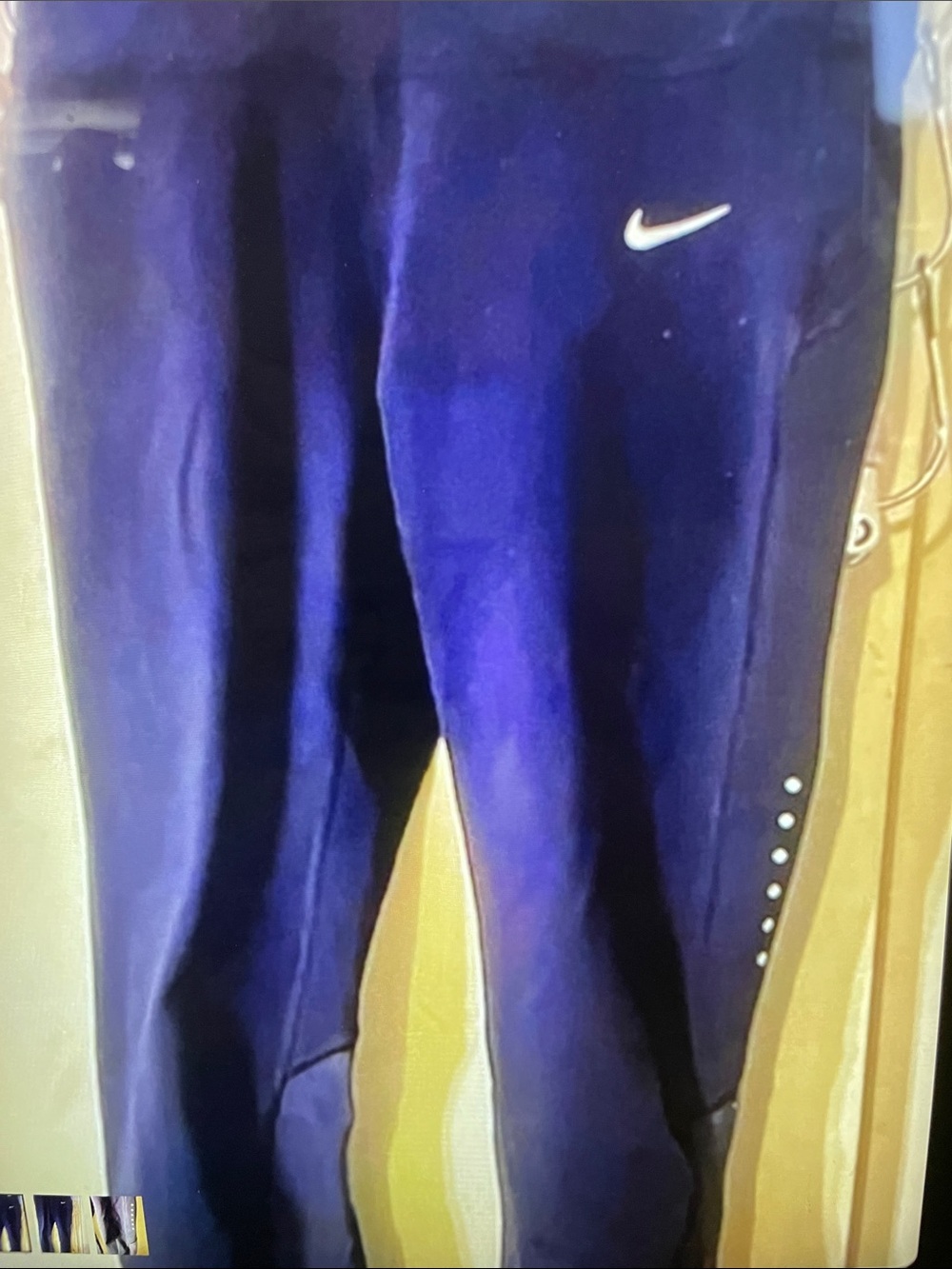 Nike Women’s Athletic Leggings with White Swoosh